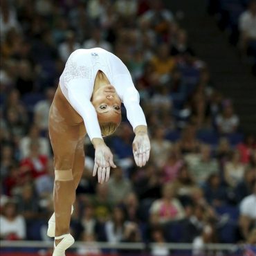 Comienza porfa en gimnasia artstica femenina de Londres-2012