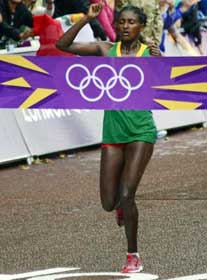 Etíope Gelana destaca su triunfo en maratón de Londres-2012