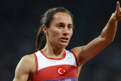 La IAAF afirma que Asli Cakir podría estar suspendida de por vida