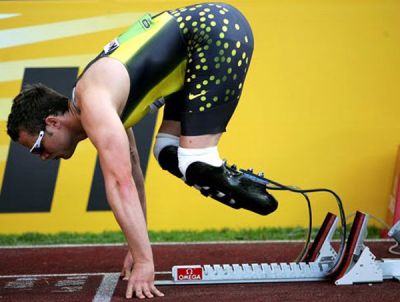 Sudafricano Oscar Pistorius logr la marca mnima para Londres 2012