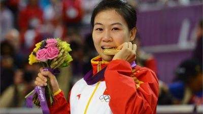 La tiradora china Yi Siling logra el primer oro de Londres-2012